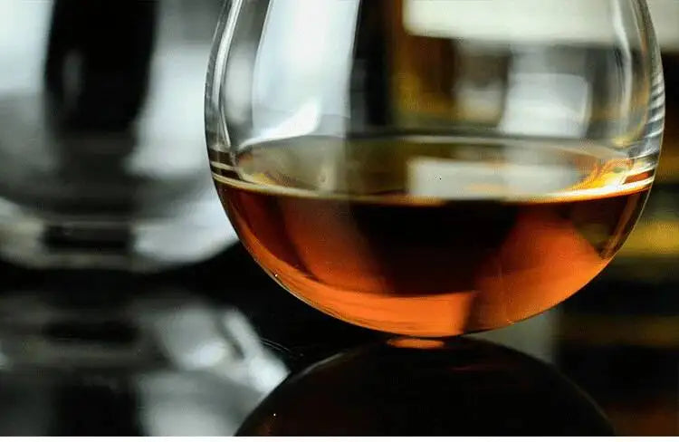 Slow Roll Spherical Whisky Rock Glass Match Wooden Pallet Roly-poly Design Taste Creative Brandy Snifters Whisky Tumbler Holder